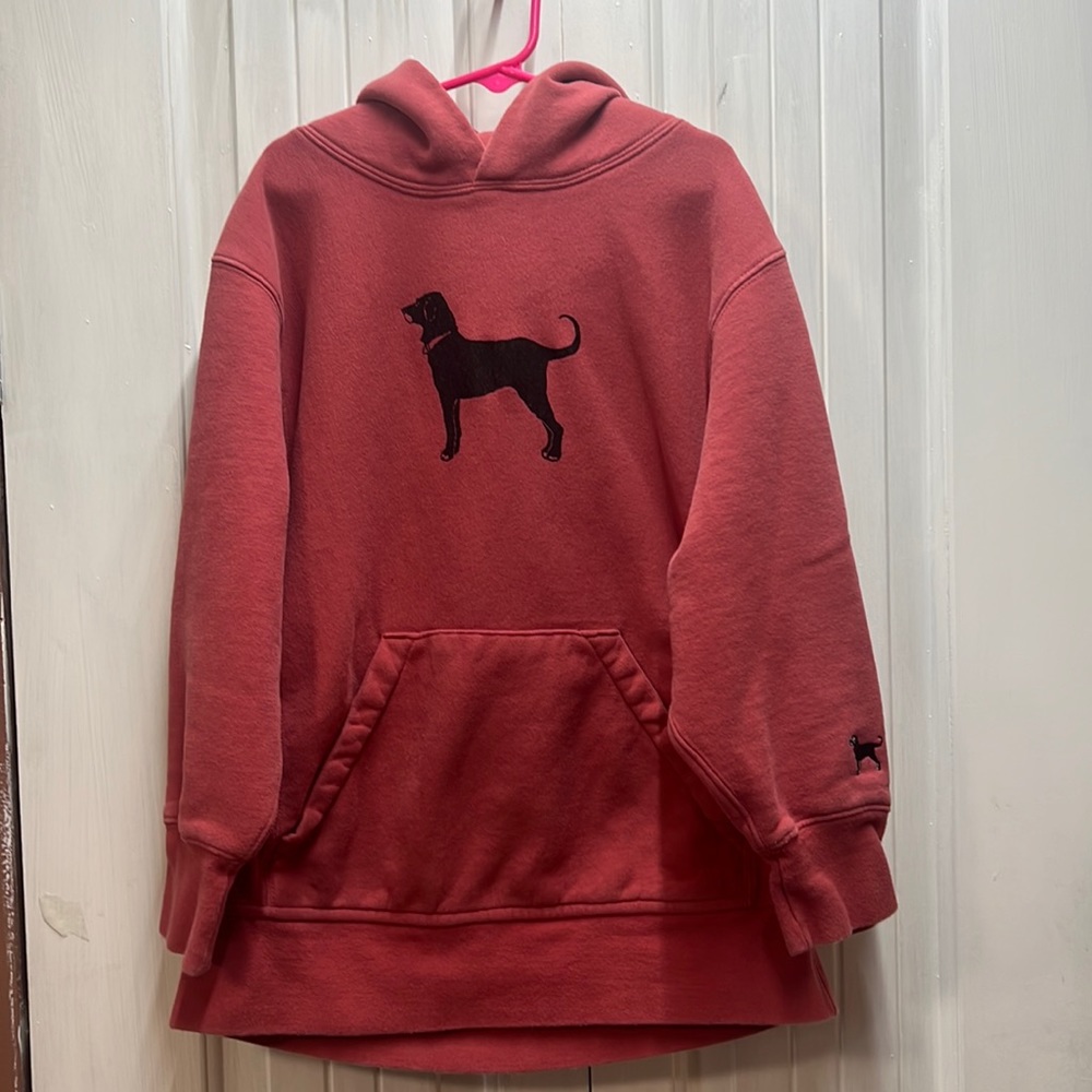 The black dog size medium